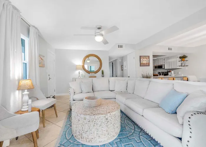 Apartment Lagoon Run 113 By Collection *